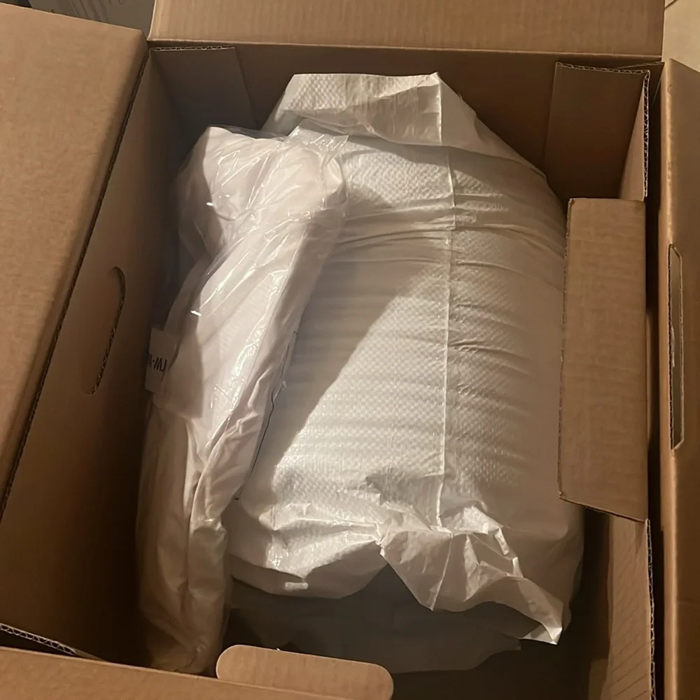 Serta Perfect Sleeper Twin Mattress Cover - White